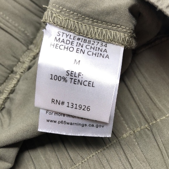 Tea & Rose Olive Green Jogger Pants 100% Tencel Trendy Athleisure Size Medium - Picture 9 of 11